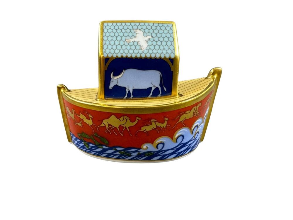 Royal Crown Derby Noahs Ark Paperweight Figurine English Bone China LXI 1998